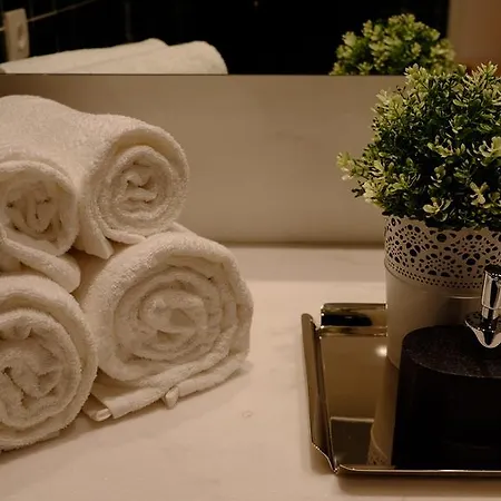 Finestay Palace Privatunterkunft Lissabon